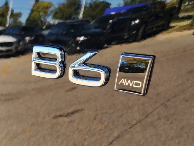 2026 Volvo XC90 Plus - Photo 8