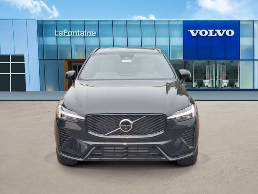 New 2026 Volvo XC60 plug-in hybrid T8 Plus SUV