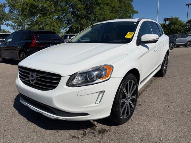 2017 Volvo XC60 T6 AWD Inscription's photo