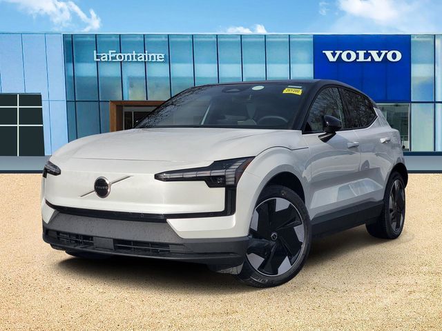 2026 Volvo EX30 Twin Motor Performance Plus's photo