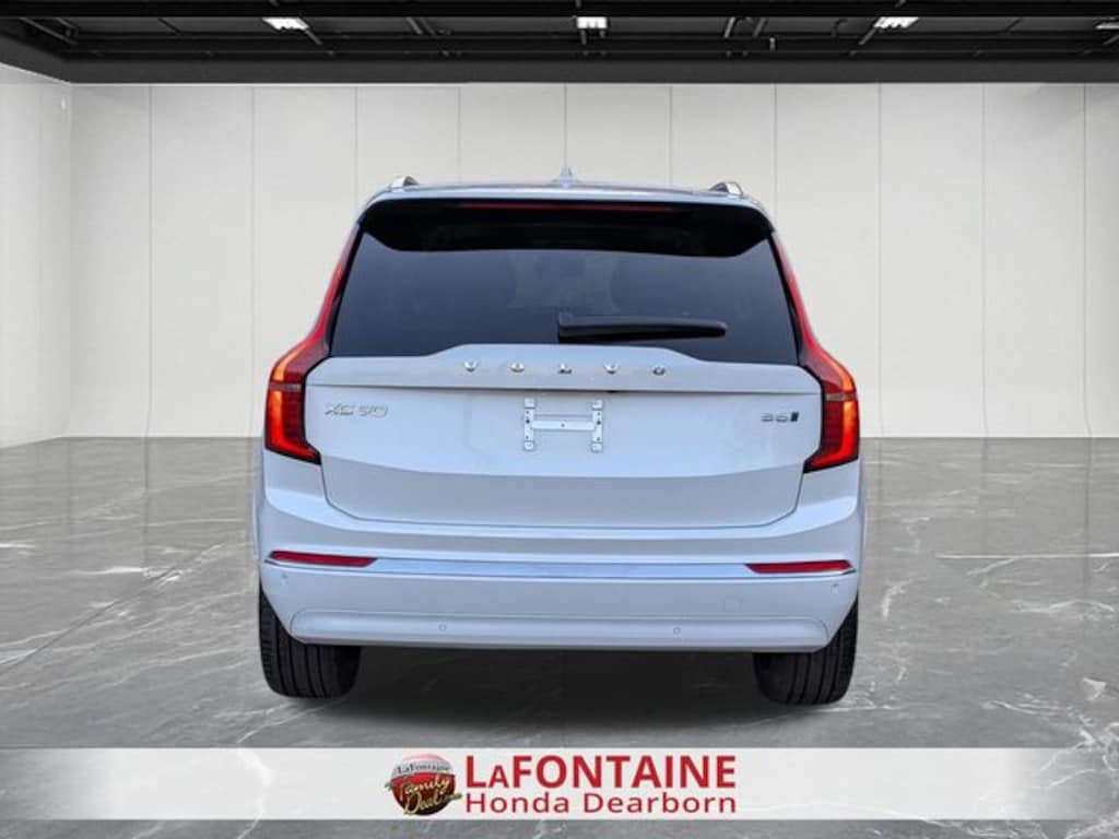 Used 2025 Volvo XC90 B6 Plus 7-Seater SUV