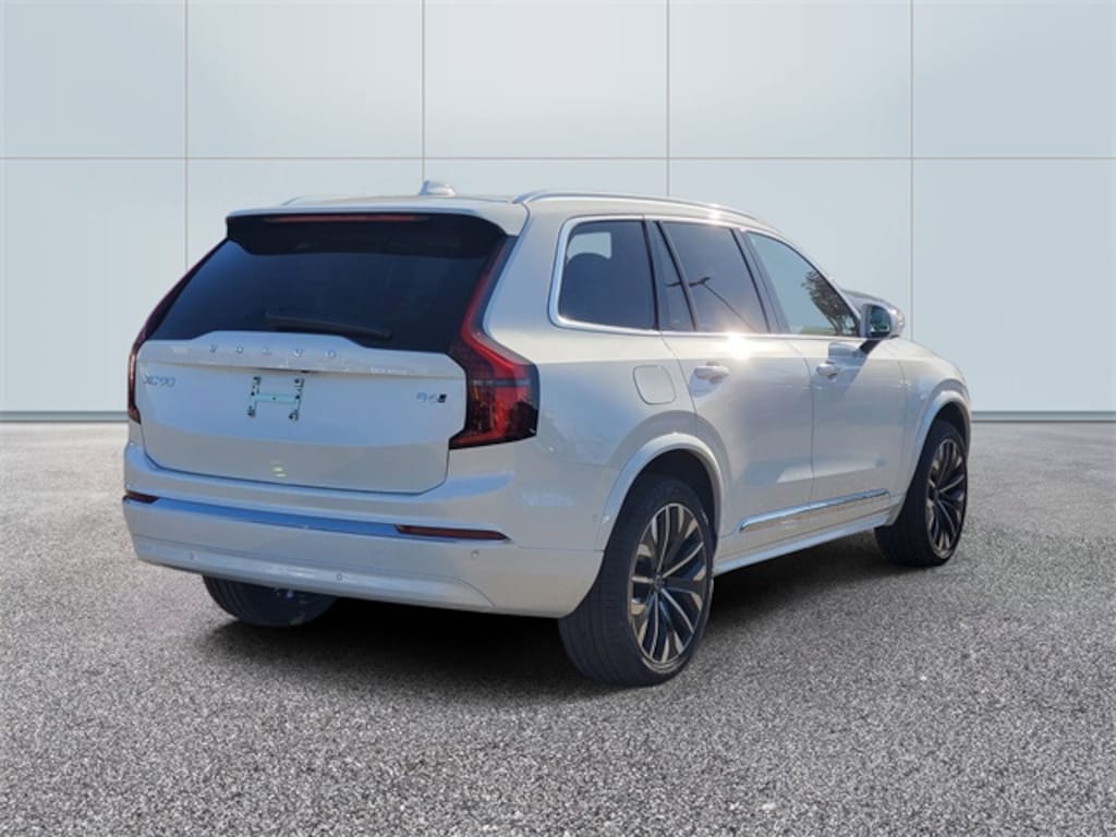 New 2026 Volvo XC90 B6 Ultra 7-Seater SUV