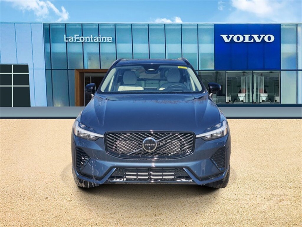 New 2026 Volvo XC60 plug-in hybrid T8 Ultra SUV