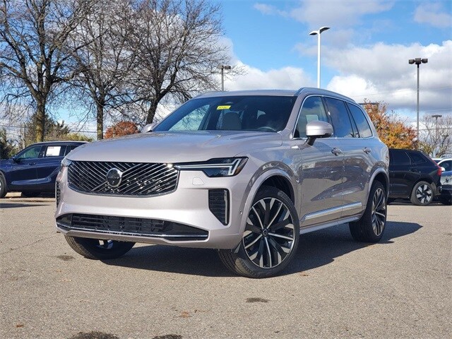 Featured new 2026 Volvo XC90 B5 Plus 7-Seater AWD SUV 26Y067 for sale in Farmington Hills, MI