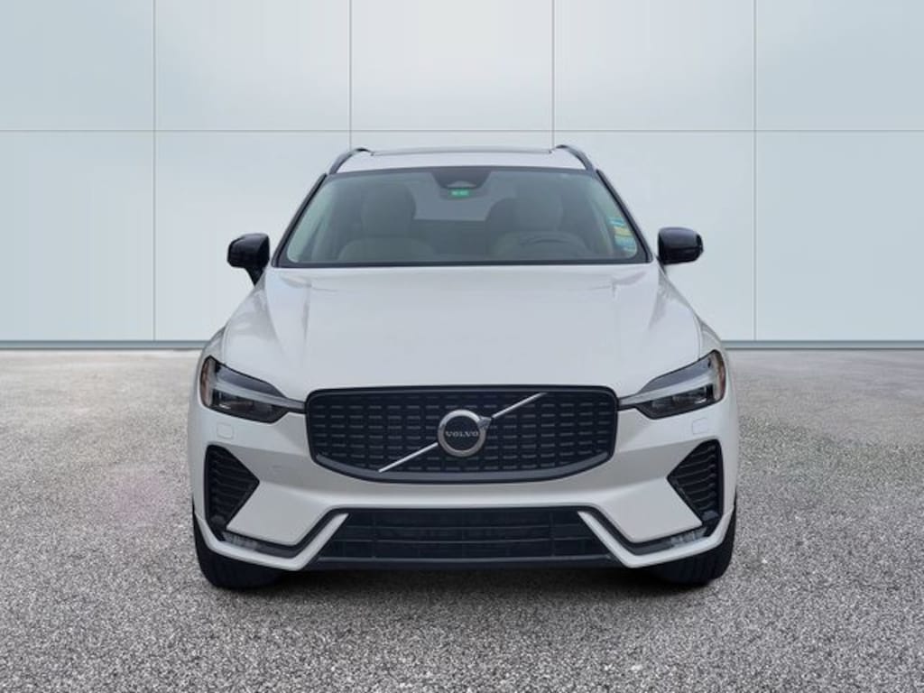 Certified 2024 Volvo XC60 B5 Core SUV