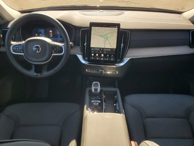 2026 Volvo XC90 Plus - Photo 28