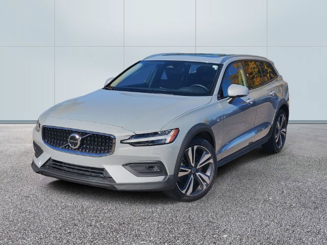  Volvo V60 Cross Country