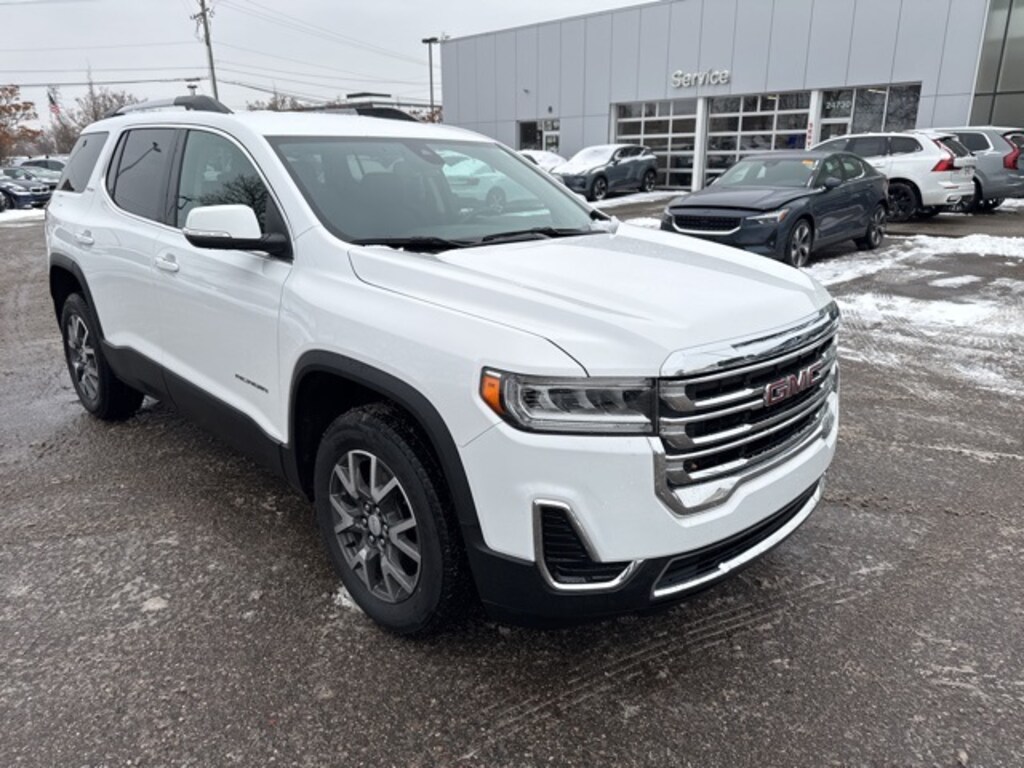 Used 2023 GMC Acadia SLE SUV