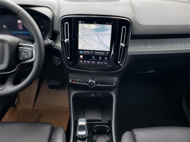 2026 Volvo XC40 Ultra - Photo 30