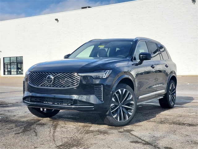 2026 Volvo XC90 Plus's photo