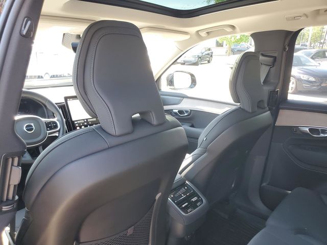 2026 Volvo XC90 Plus - Photo 27
