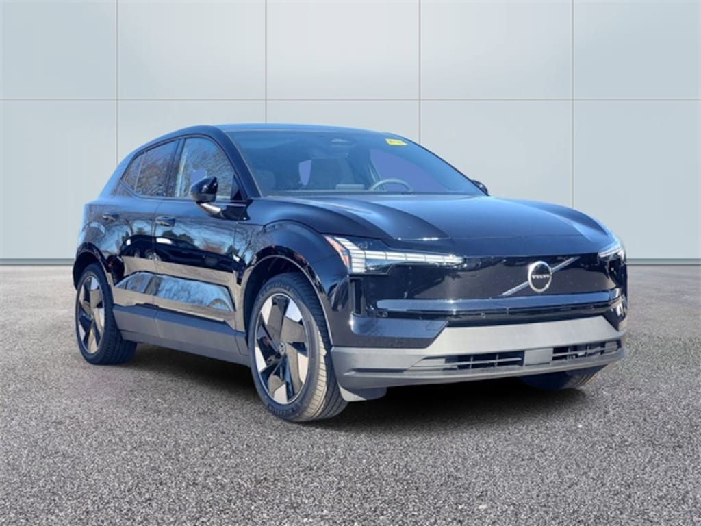 New 2025 Volvo EX30 Twin Motor Plus SUV