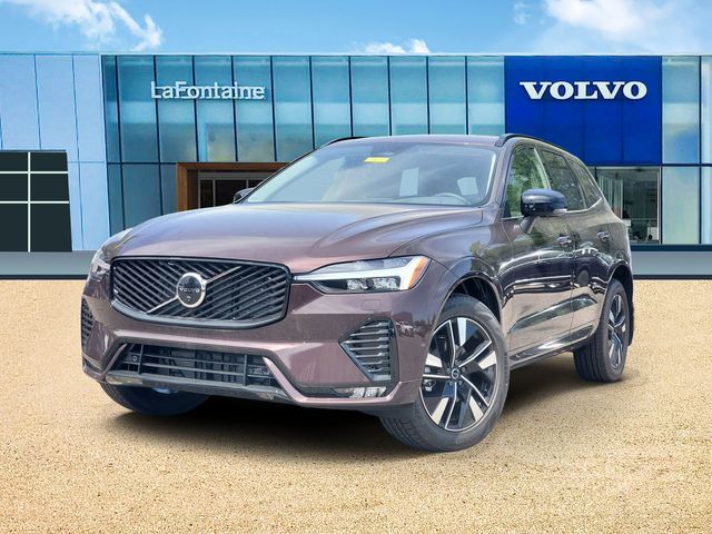2026 Volvo XC60 B5 Plus Dark AWD's photo