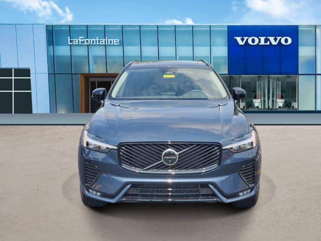 New 2026 Volvo XC60 B5 Plus SUV