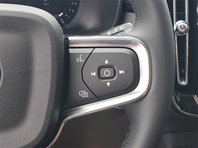 2026 Volvo XC40 Ultra - Photo 19