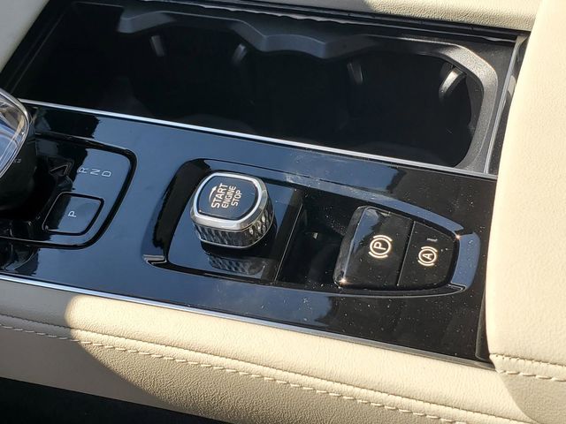 2026 Volvo XC90 Ultra - Photo 27