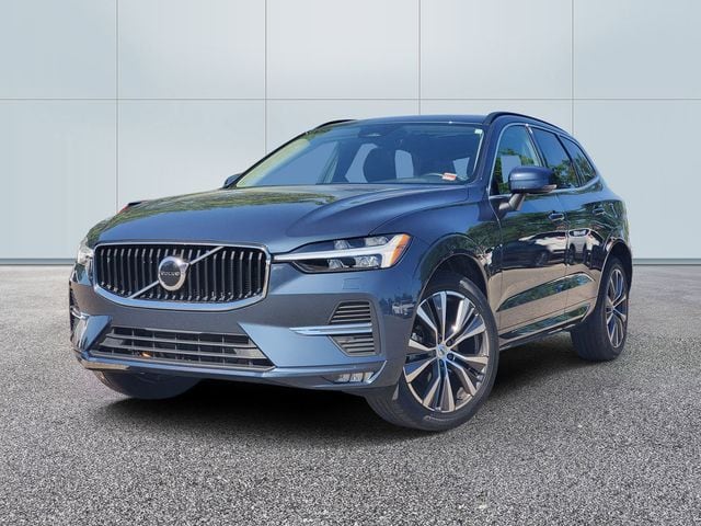 2022 Volvo XC60 B5 Momentum AWD's photo