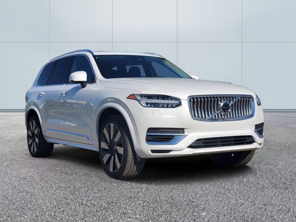 Certified 2024 Volvo XC90 Recharge Plug-In Hybrid T8 Plus Bright Theme 7 Passenger SUV