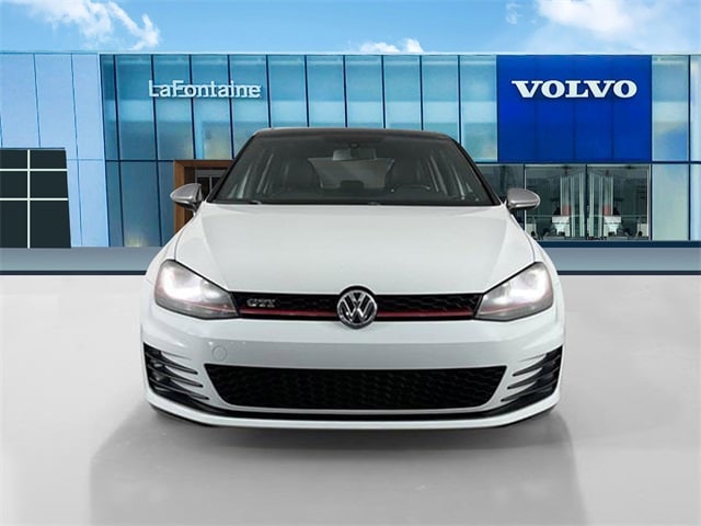 3VW4T7AU5FM001702
