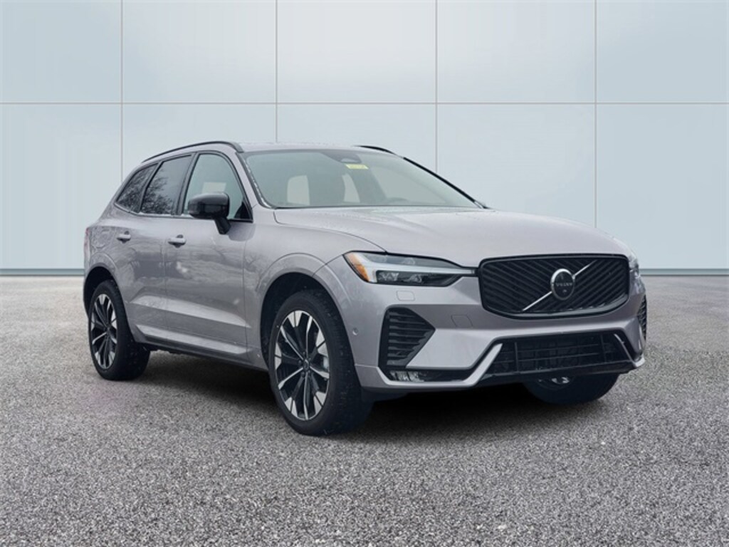 New 2026 Volvo XC60 B5 Plus SUV