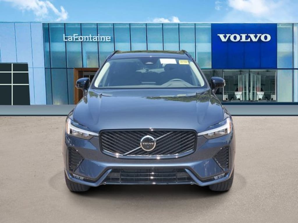 New 2026 Volvo XC60 B5 Plus SUV
