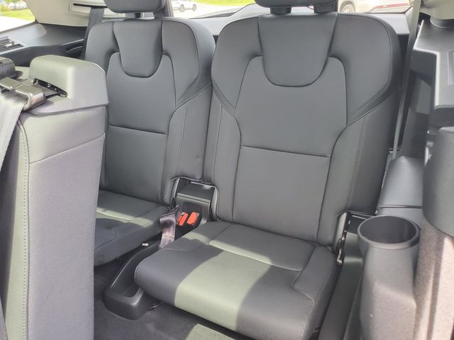 2026 Volvo XC90 Plus - Photo 33
