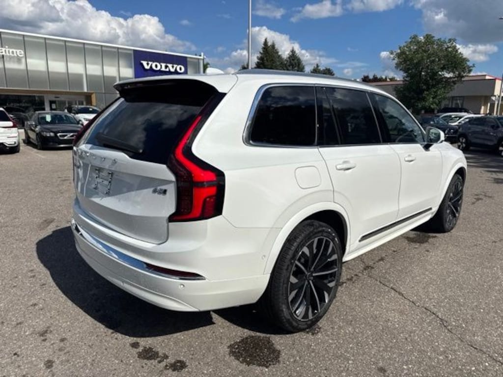 Certified 2025 Volvo XC90 B5 Plus SUV