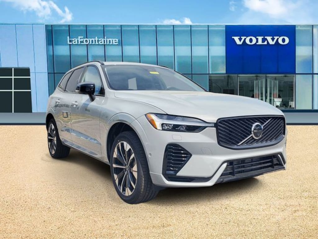 New 2026 Volvo XC60 plug-in hybrid T8 Plus SUV