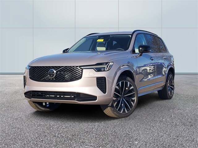 2026 Volvo XC90 Ultra's photo