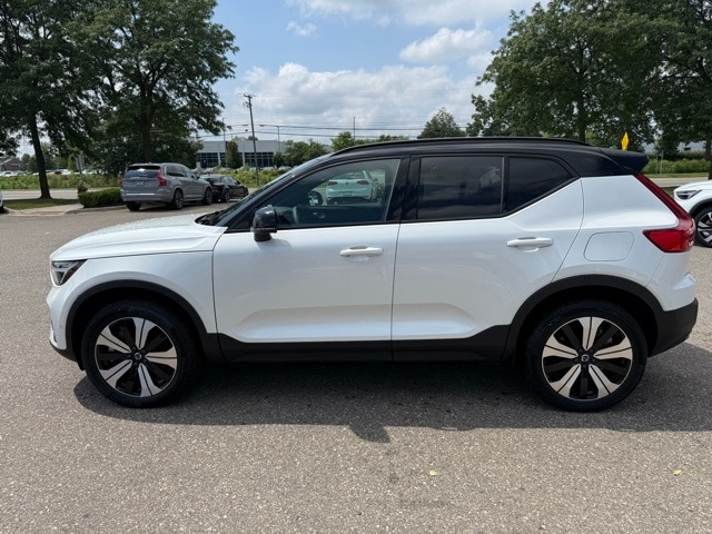 Certified 2023 Volvo XC40 Plus with VIN YV4ED3UL3P2967620 for sale in Farmington Hills, MI