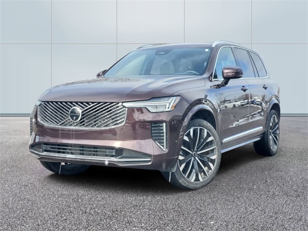 Certified 2026 Volvo XC90 B5 Plus SUV