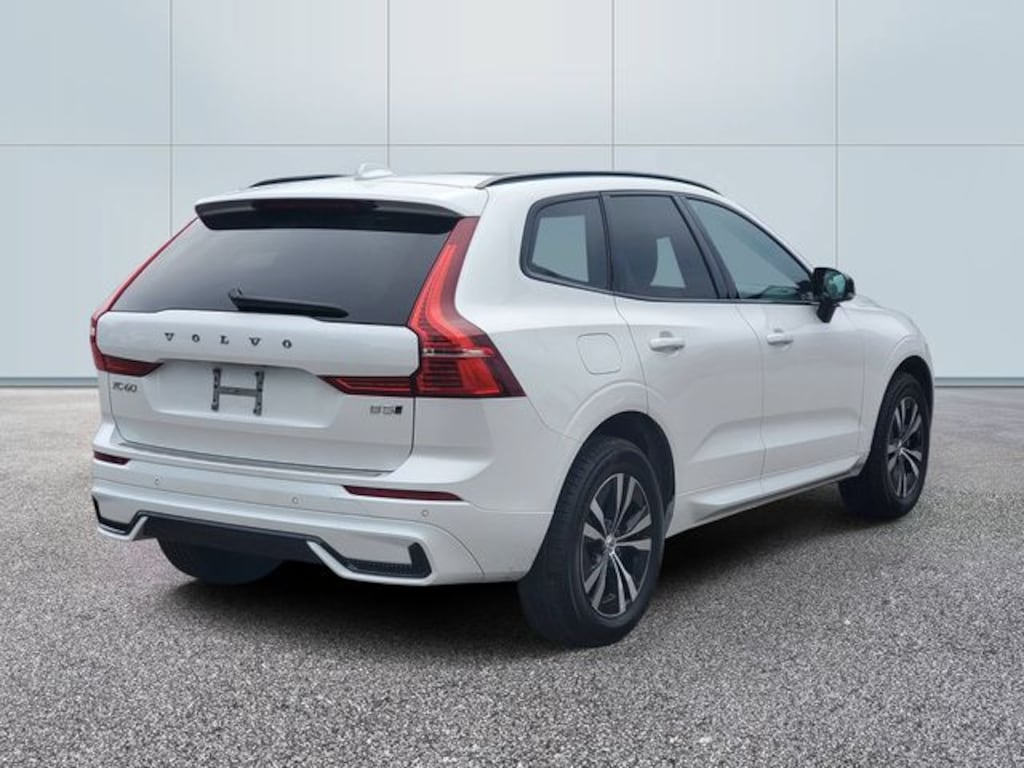 Certified 2024 Volvo XC60 B5 Core SUV