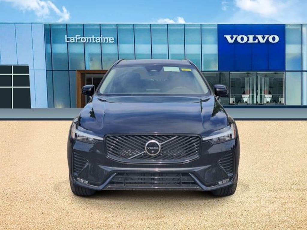 New 2026 Volvo XC60 B5 Plus SUV