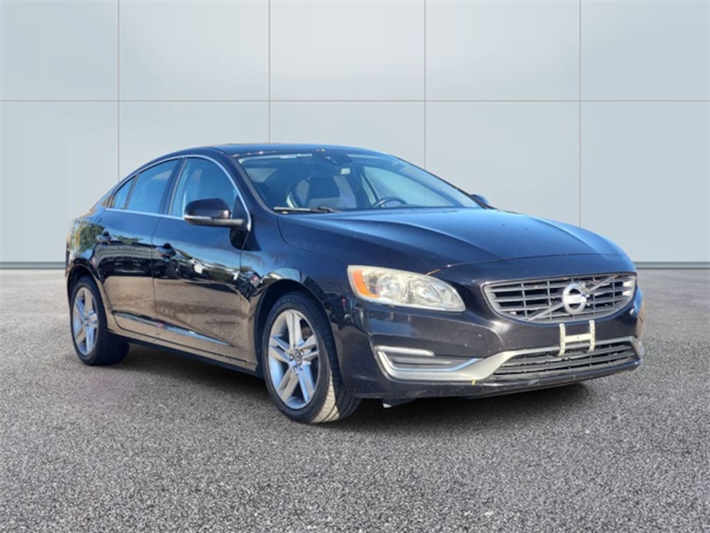 Used 2015 Volvo S60 T5 Premier Sedan