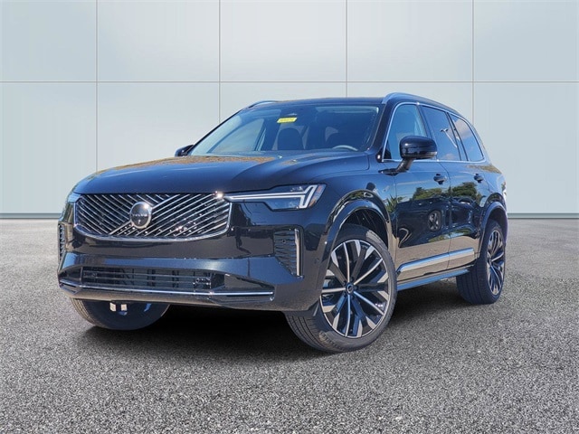2026 Volvo XC90 Plus's photo