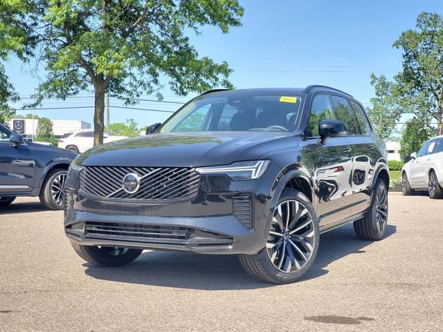 2026 Volvo XC90 B6 Ultra Dark 6-Seater 4WD's photo