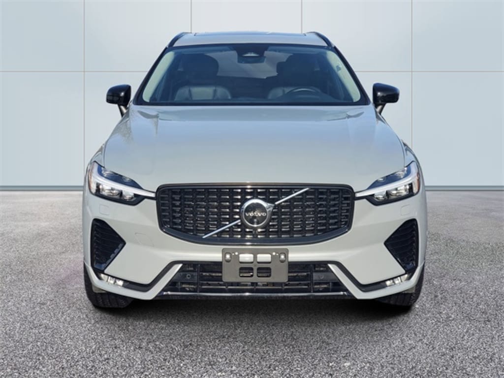 Certified 2025 Volvo XC60 B5 Plus SUV