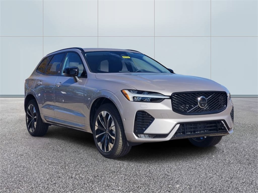 New 2026 Volvo XC60 B5 Plus SUV