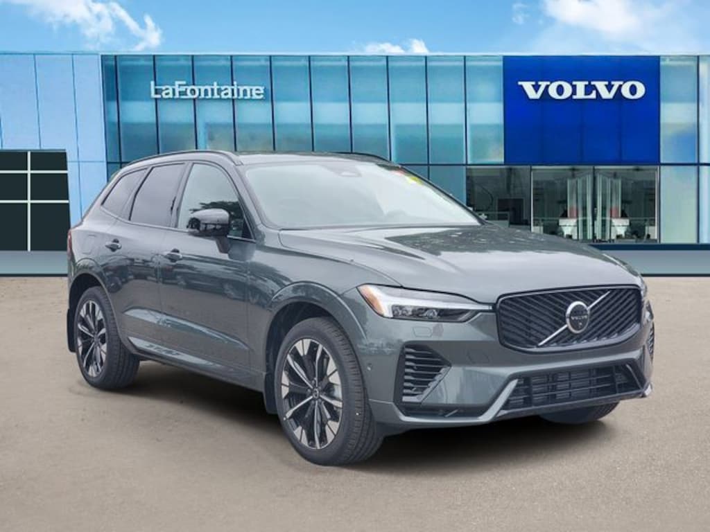 New 2026 Volvo XC60 plug-in hybrid T8 Plus SUV