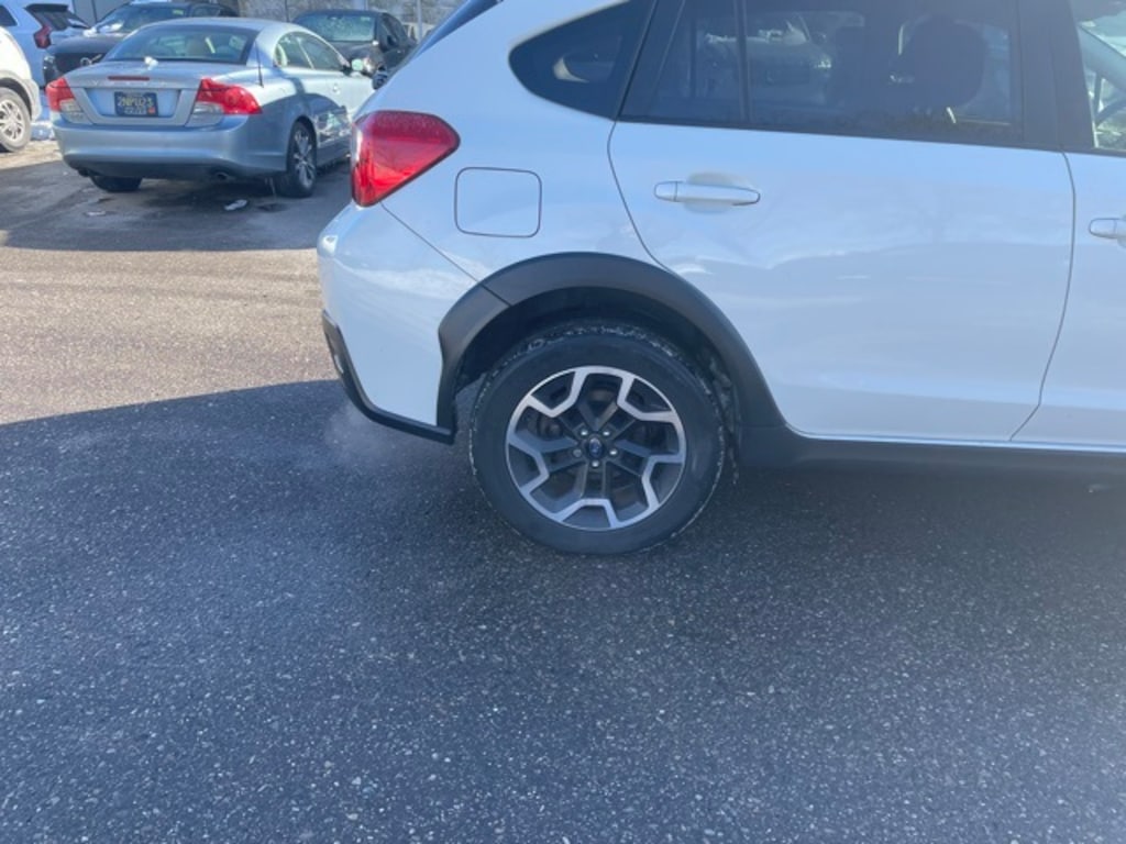 Used 2017 Subaru Crosstrek 2.0i Limited SUV