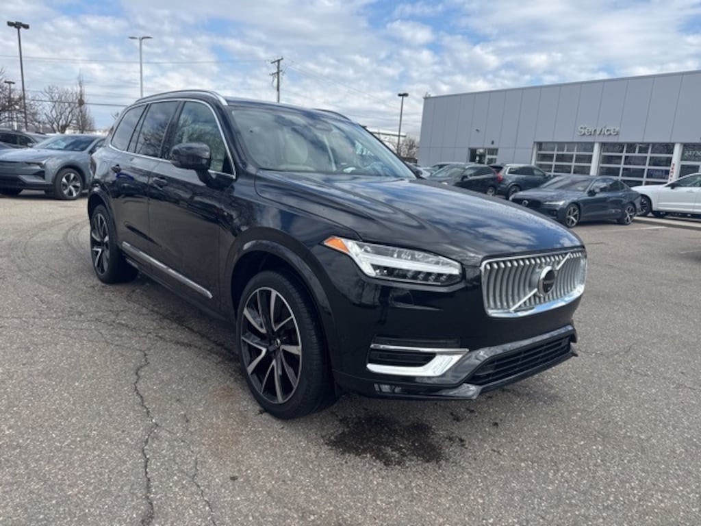 Used 2023 Volvo XC90 B6 Plus 7-Seater SUV