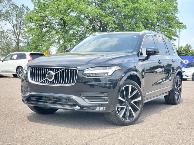 2020 Volvo XC90 T6 Momentum AWD's photo