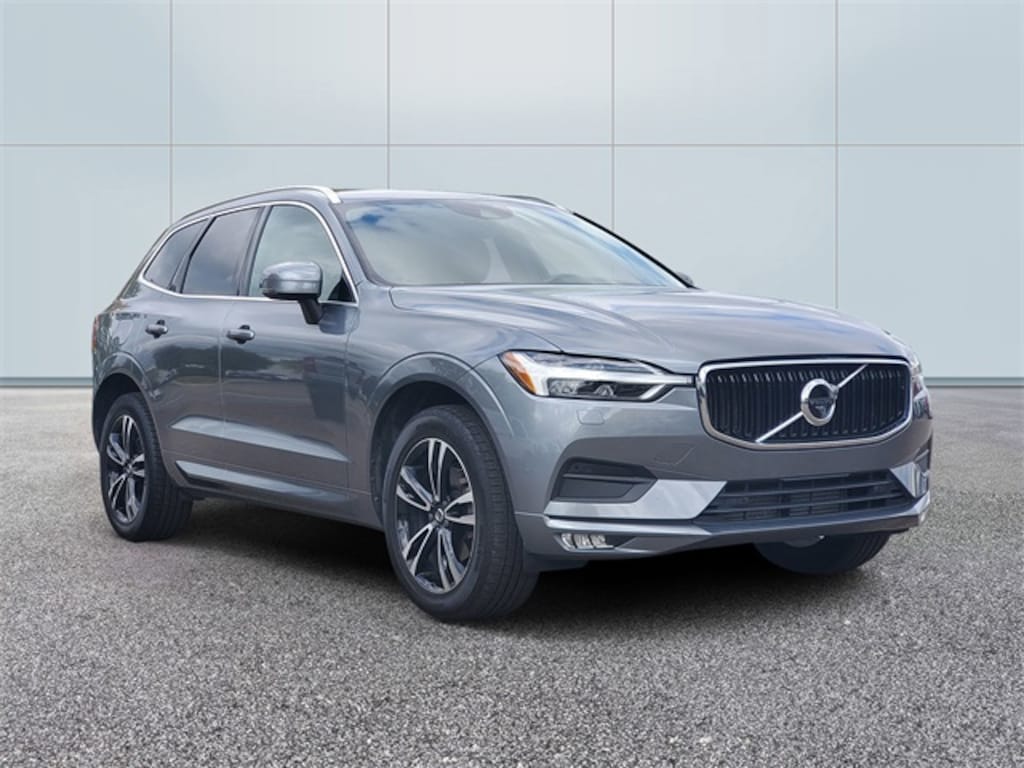 Used 2020 Volvo XC60 T5 Momentum SUV