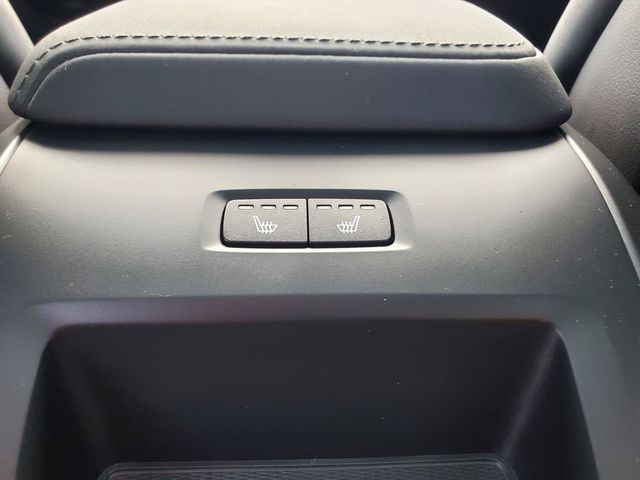 2026 Volvo XC60 Plus - Photo 30