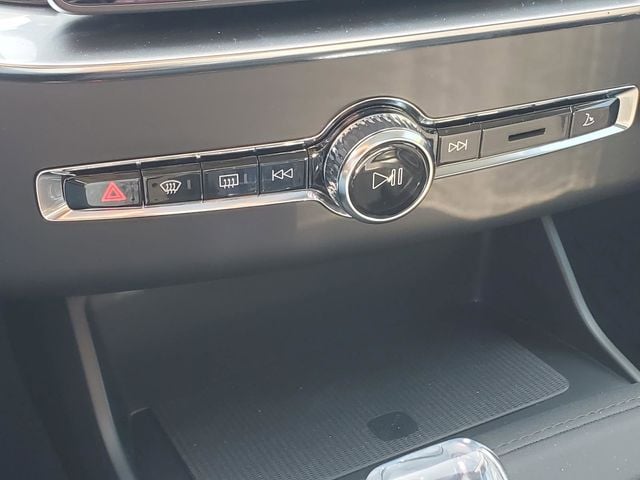 2026 Volvo XC90 Ultra - Photo 24