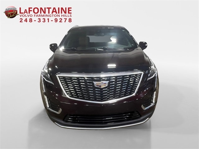 Used 2021 Cadillac XT5 Premium Luxury with VIN 1GYKNDRS1MZ172104 for sale in Farmington, MI