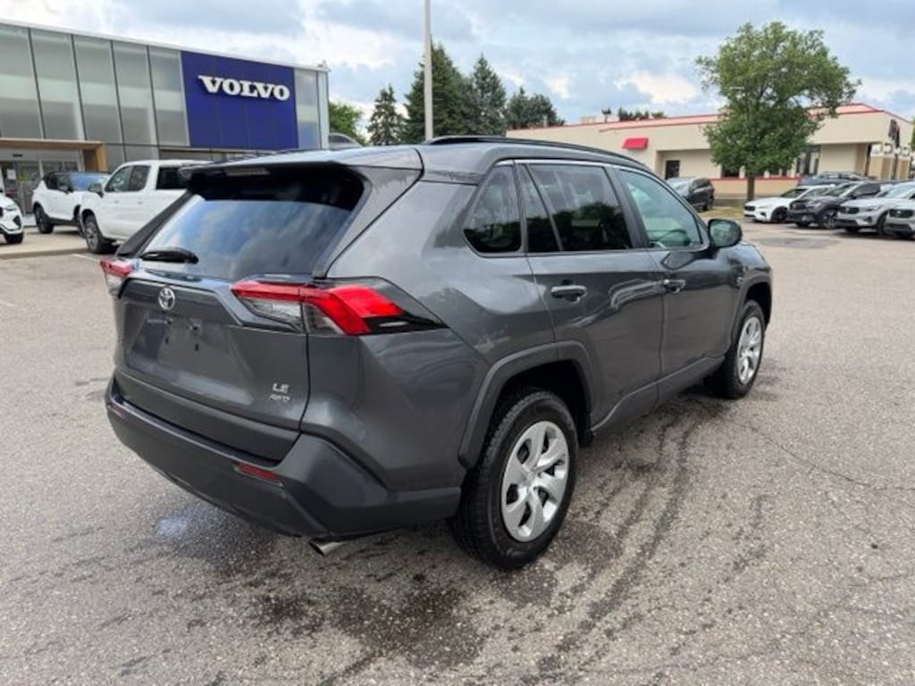 Used 2021 Toyota RAV4 LE SUV
