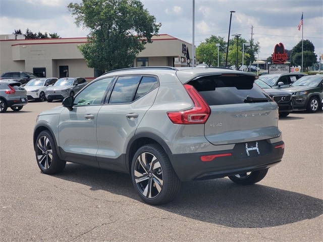 2026 Volvo XC40 Ultra - Photo 6
