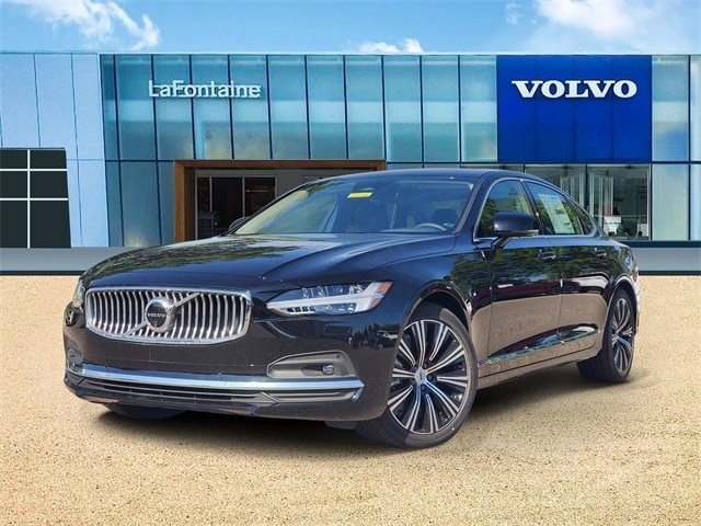 2025 Volvo S90 Sedan 