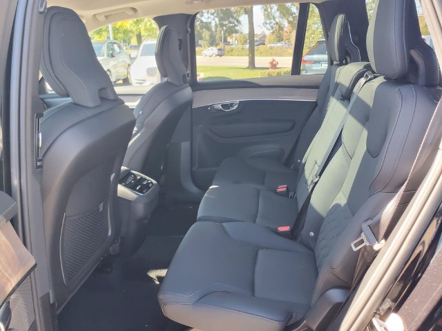 2026 Volvo XC90 Plus - Photo 26